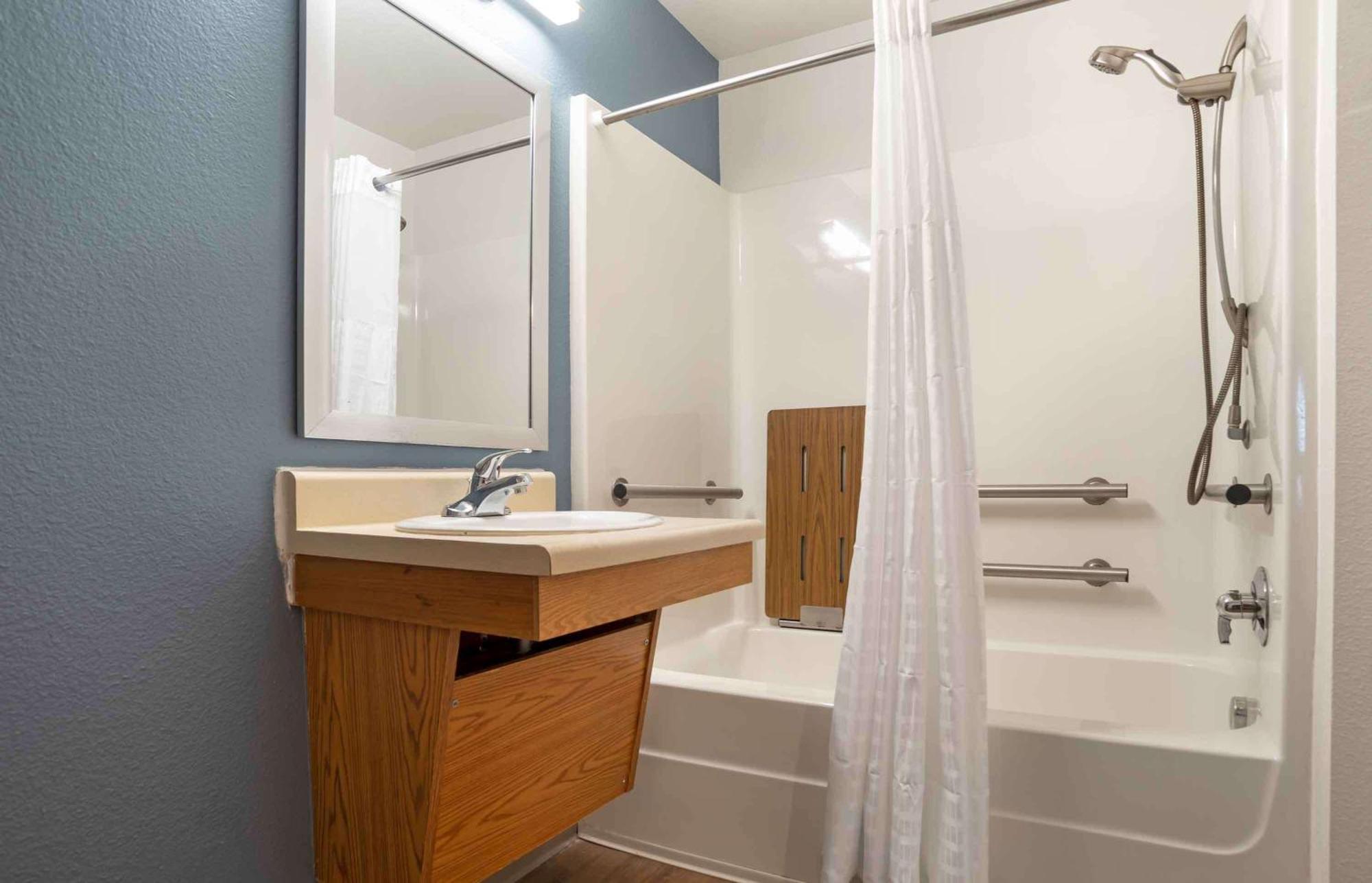 Extended Stay America Select Suites - Cleveland - Airport Luaran gambar