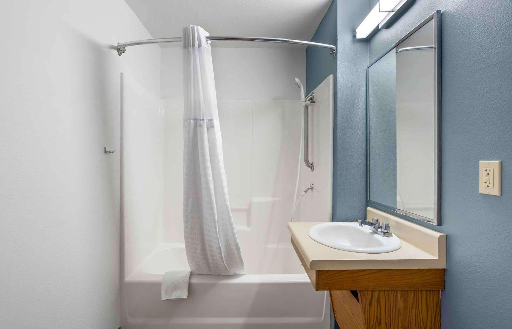 Extended Stay America Select Suites - Cleveland - Airport Luaran gambar